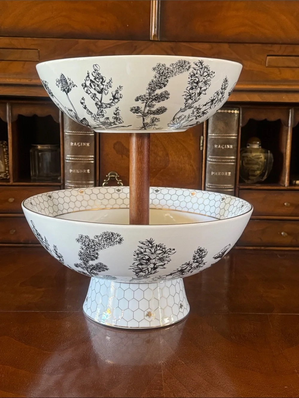 Williams Sonoma Honeycomb Two-Tier Porcelain Fruit Bowl
